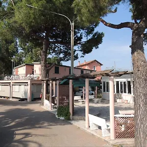 appartamenti-camping-rivamare.hotelitalianriviera.com/